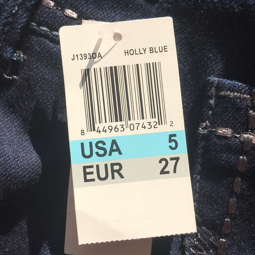 Seven7 Dark Wash Straight Cut Jeans, Size 27 - Picture 11 of 12